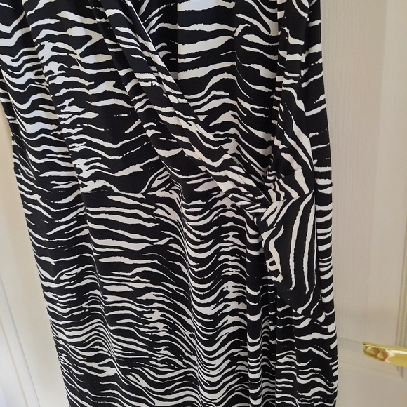 Dex Zebra Print Plus Size Faux Wrap Dress - Picture 5 of 8